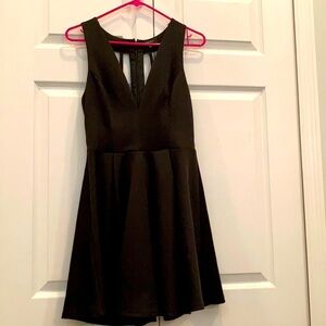 # Little black dress (Sz M)